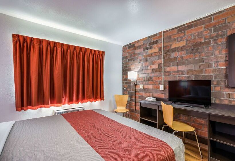 Motel 6madison, Wi  East