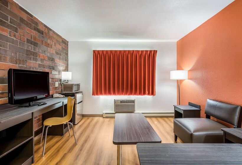 Motel 6madison, Wi  East