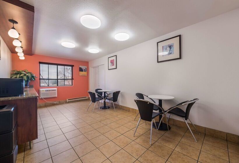 Motel 6saint Paul, Mn  I94