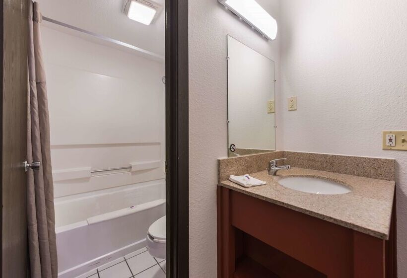 Motel 6saint Paul, Mn  I94