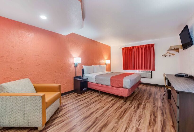 Motel 6saint Paul, Mn  I94