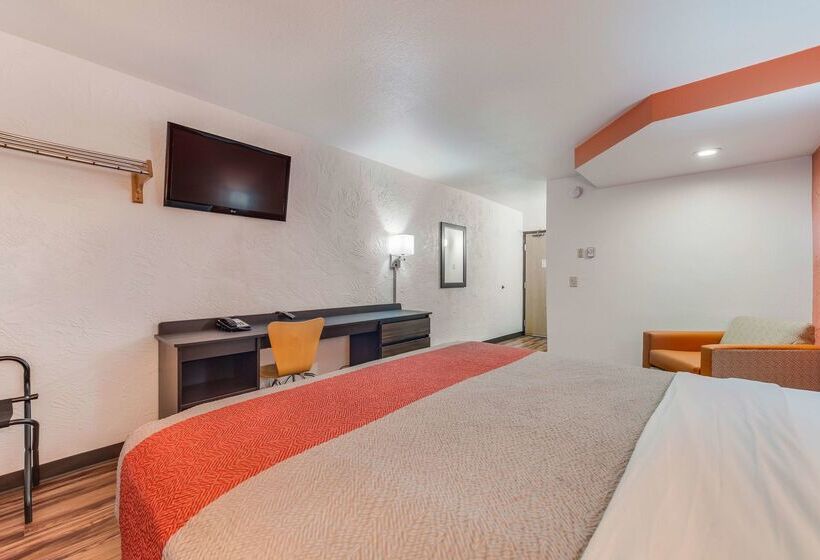 Motel 6saint Paul, Mn  I94