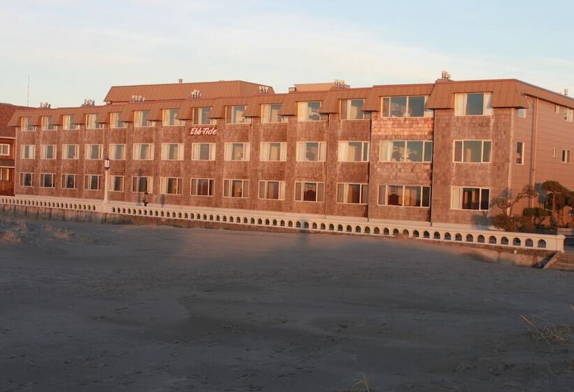 モーテル Ebb Tide Oceanfront Inn