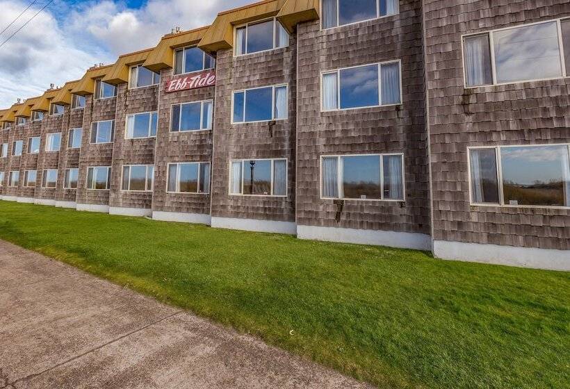 モーテル Ebb Tide Oceanfront Inn