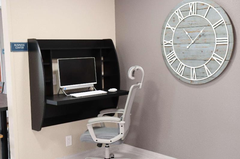 モーテル Econo Lodge