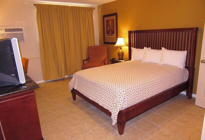 فندق على الطريق El Patio Inn