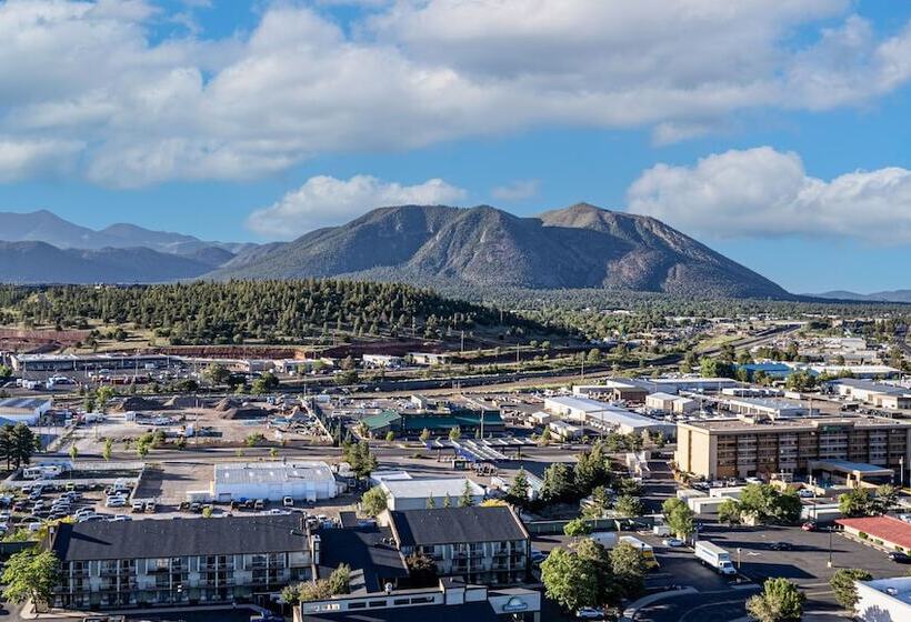 מוטל Elev8 Flagstaff I40 Exit 198 Butler Ave