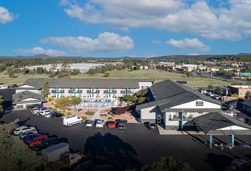 מוטל Elev8 Flagstaff I40 Exit 198 Butler Ave