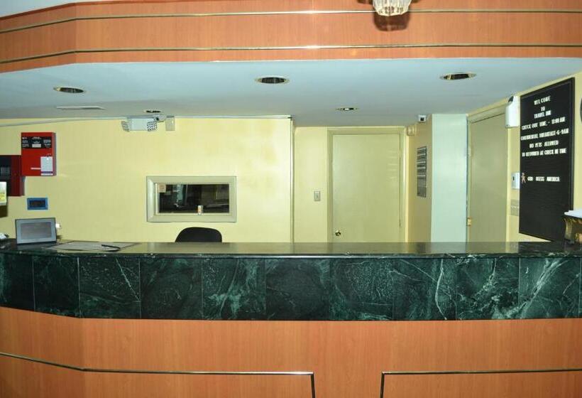 فندق على الطريق Travel Inn New Castle Airport