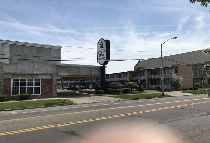 فندق على الطريق Western Inn