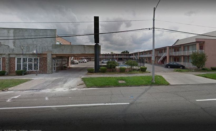 فندق على الطريق Western Inn