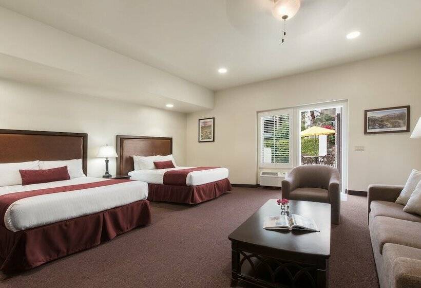 Palm Mountain Resort & Spa