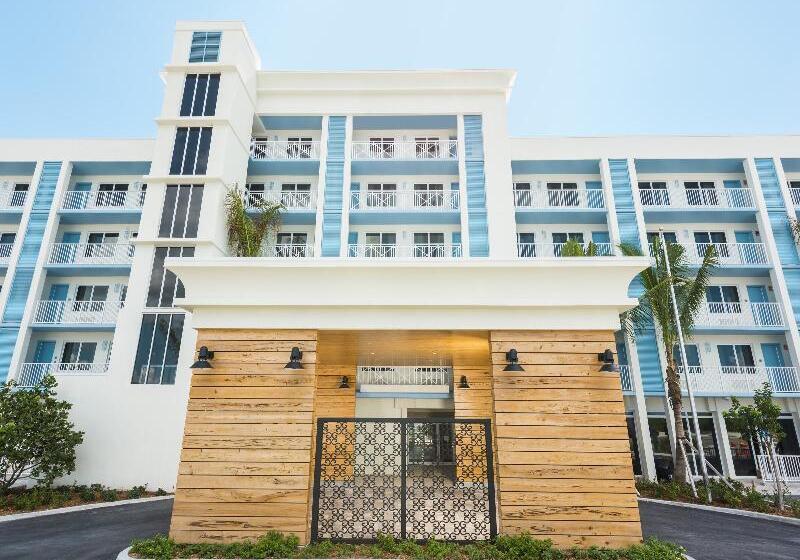 리조트 24 North Hotel Key West