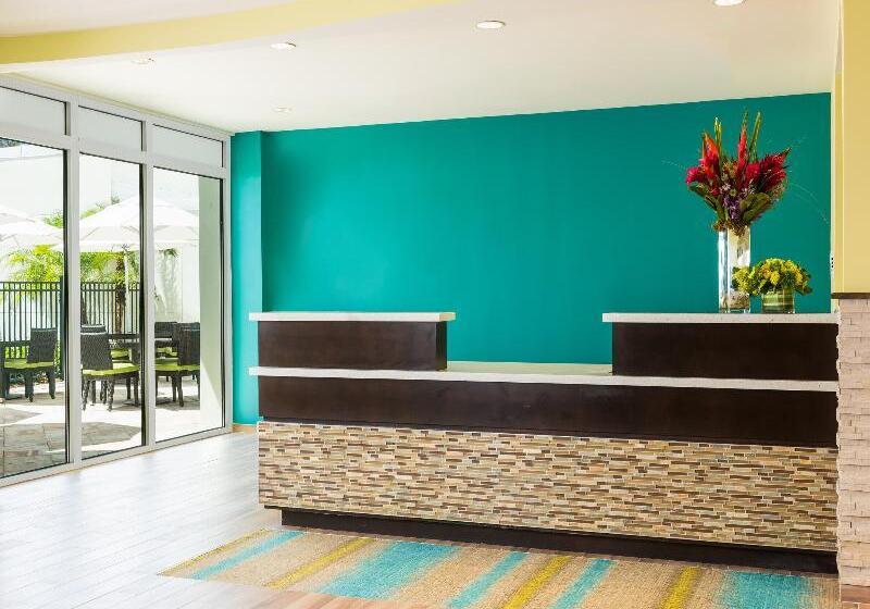 리조트 24 North Hotel Key West