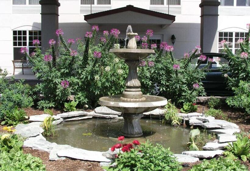 Курорт Fort William Henry