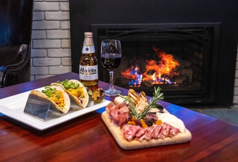 Курорт Fort William Henry