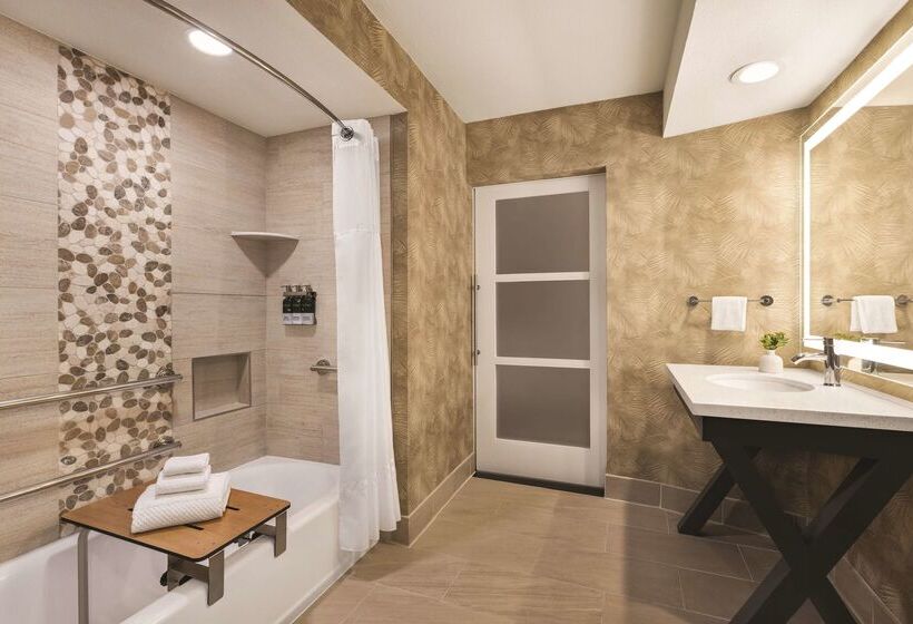 渡假胜地  Zachari Dunes On Mandalay Beach, Curio Collection By Hilton