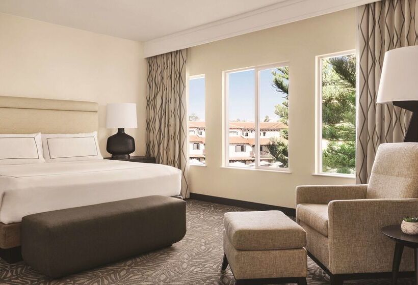 渡假胜地  Zachari Dunes On Mandalay Beach, Curio Collection By Hilton