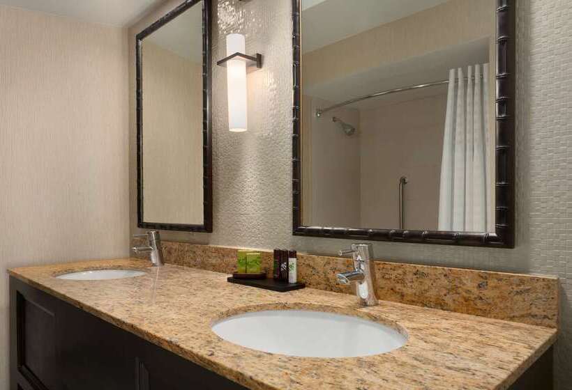 渡假胜地  Zachari Dunes On Mandalay Beach, Curio Collection By Hilton