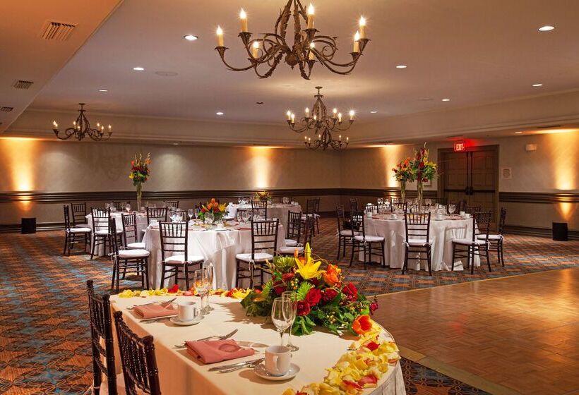 渡假胜地  Zachari Dunes On Mandalay Beach, Curio Collection By Hilton