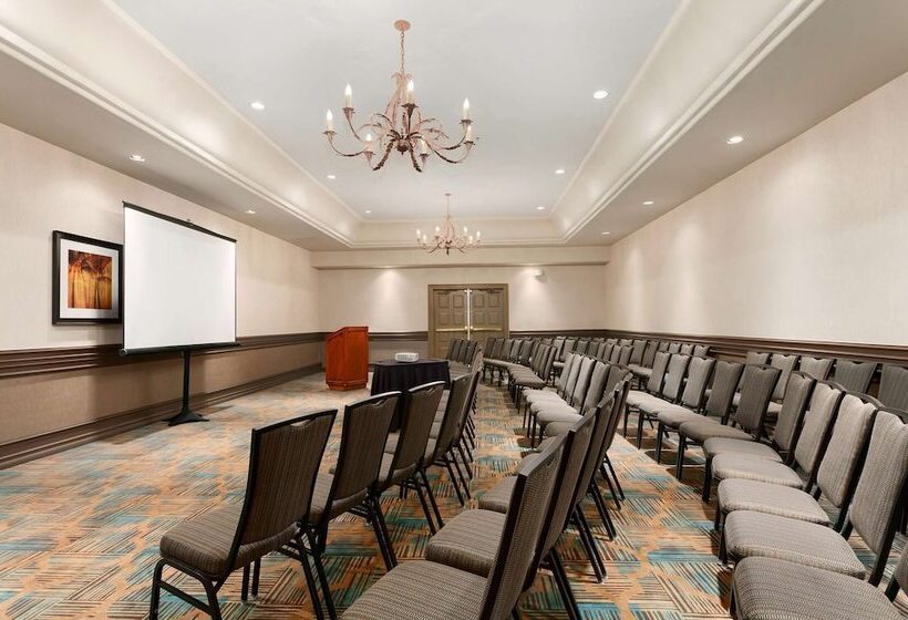 渡假胜地  Zachari Dunes On Mandalay Beach, Curio Collection By Hilton