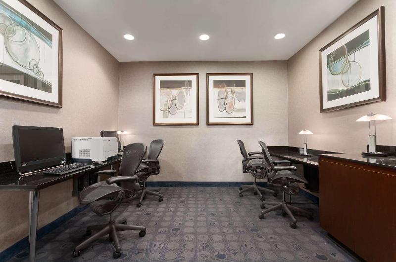 渡假胜地  Zachari Dunes On Mandalay Beach, Curio Collection By Hilton