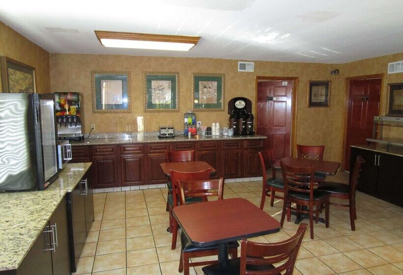 Surestay Plus Hotel By Best Western Sacramento North