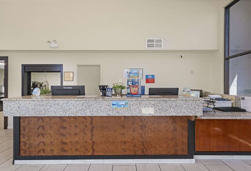 Surestay Plus Hotel By Best Western Sacramento North