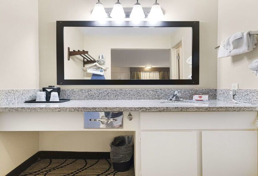 Surestay Plus Hotel By Best Western Sacramento North