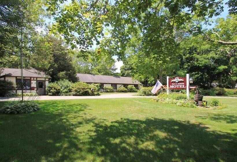 The Earl Of Sandwich Motel