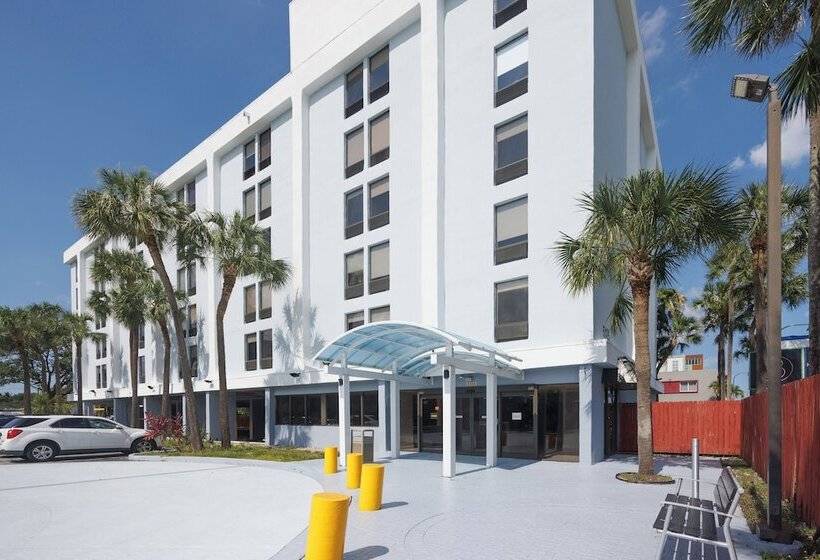 B&b Hotel Miami Airport