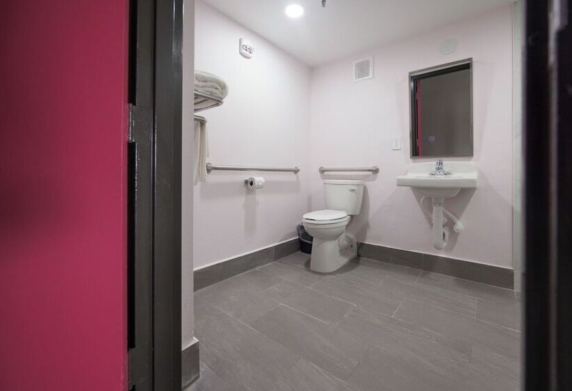 B&b Hotel Miami Airport