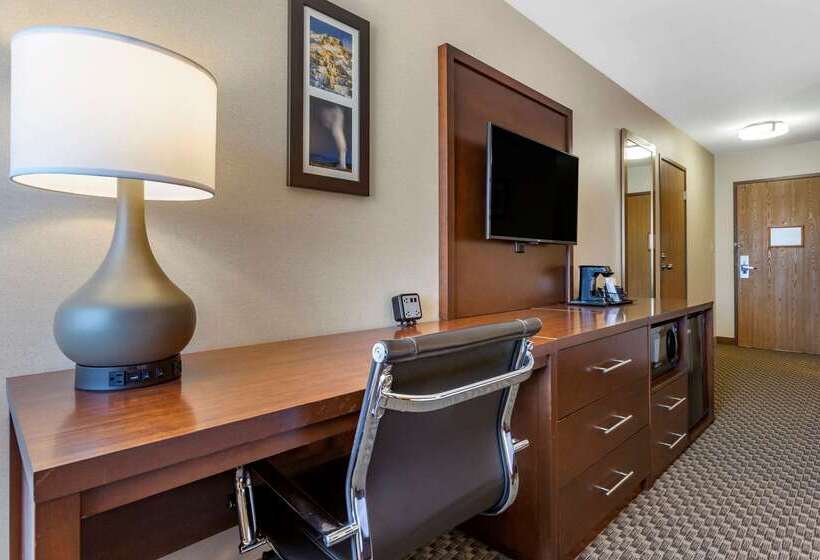 Comfort Inn At Buffalo Bill Village Resort