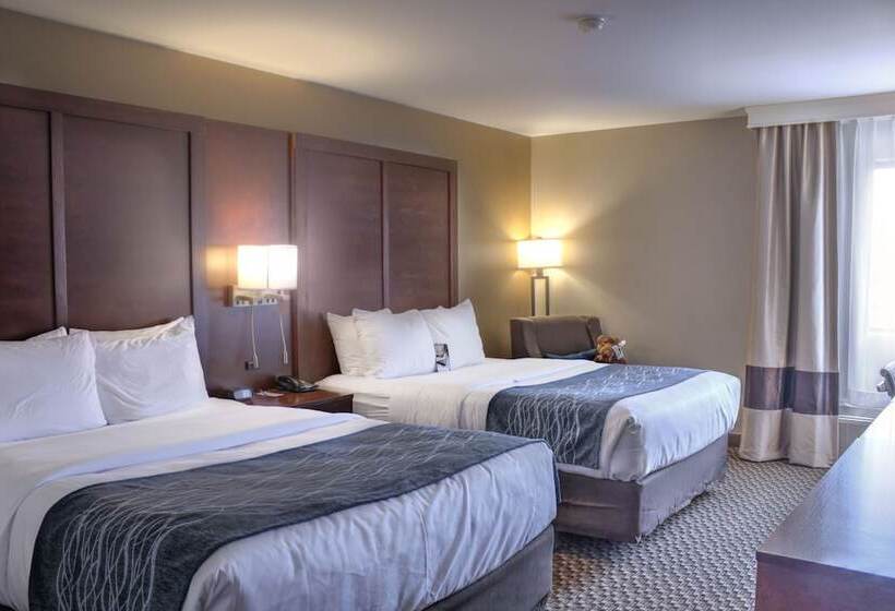 Comfort Inn At Buffalo Bill Village Resort