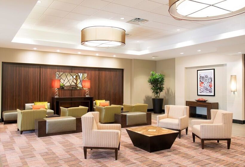 Doubletree By Hilton Hotel Grand Rapids Airport