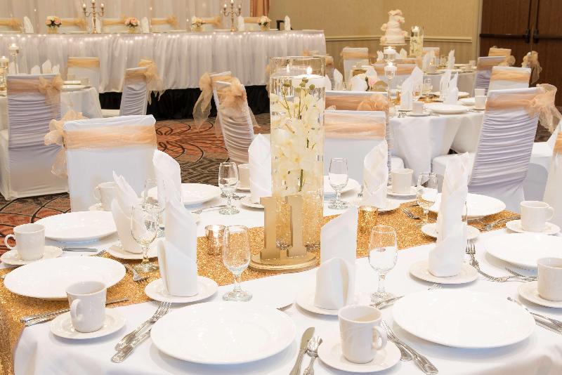 Doubletree By Hilton Hotel Grand Rapids Airport