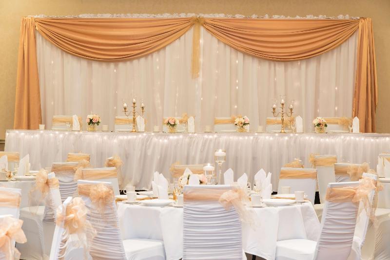 Doubletree By Hilton Hotel Grand Rapids Airport