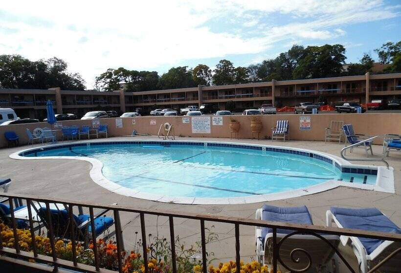 El Sendero Inn, Ascend Hotel Collection