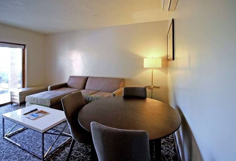 El Sendero Inn, Ascend Hotel Collection