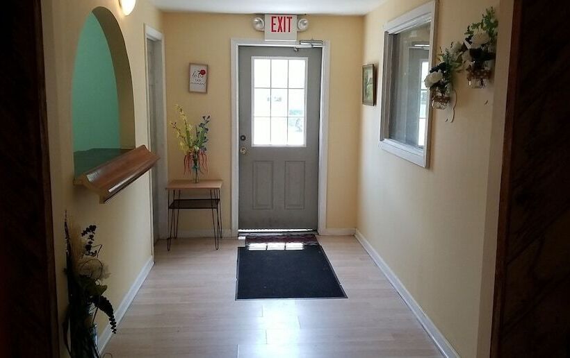 فندق على الطريق Glenwood Inn & Conference Center