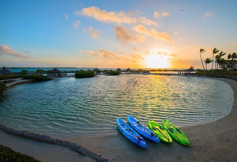 Hawks Cay Resort