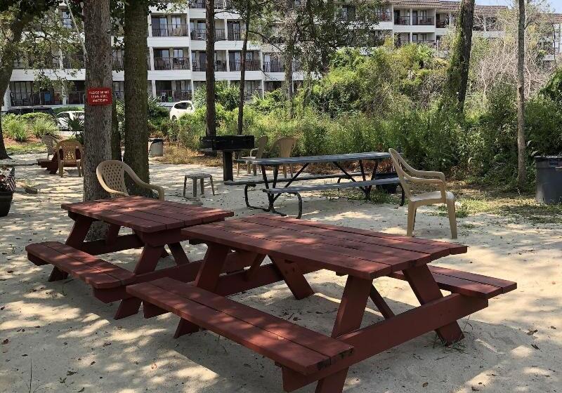 Hilton Head Island Beach And Tennis Resort