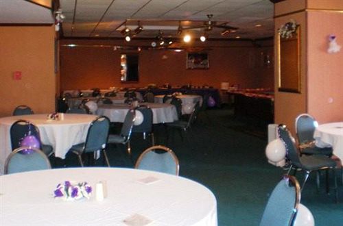 Отель A Victory Inn Mount Clemens