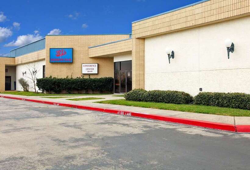 فندق Red Roof Inn La Marque