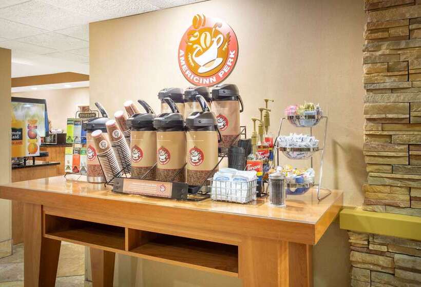 هتل Americinn By Wyndham Madison West