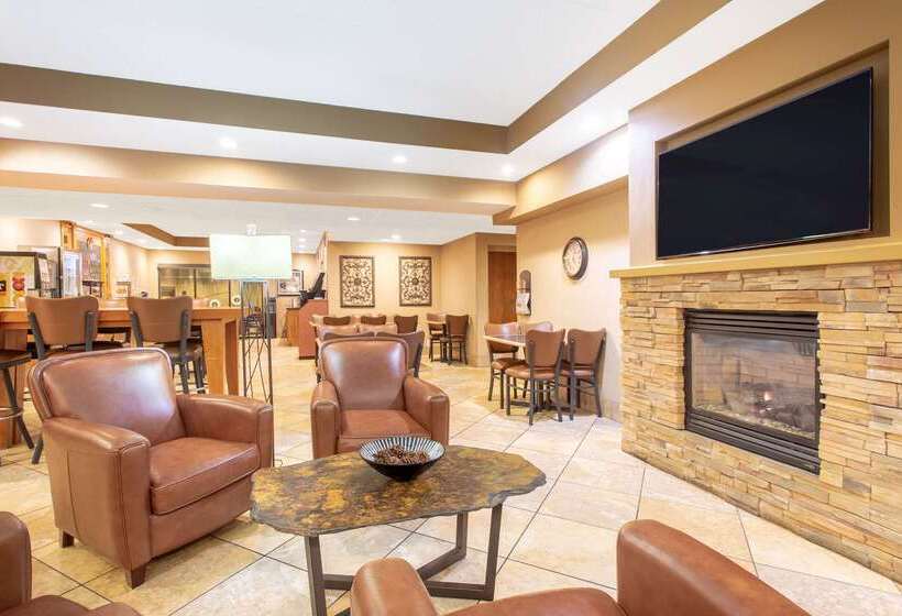 هتل Americinn By Wyndham Madison West