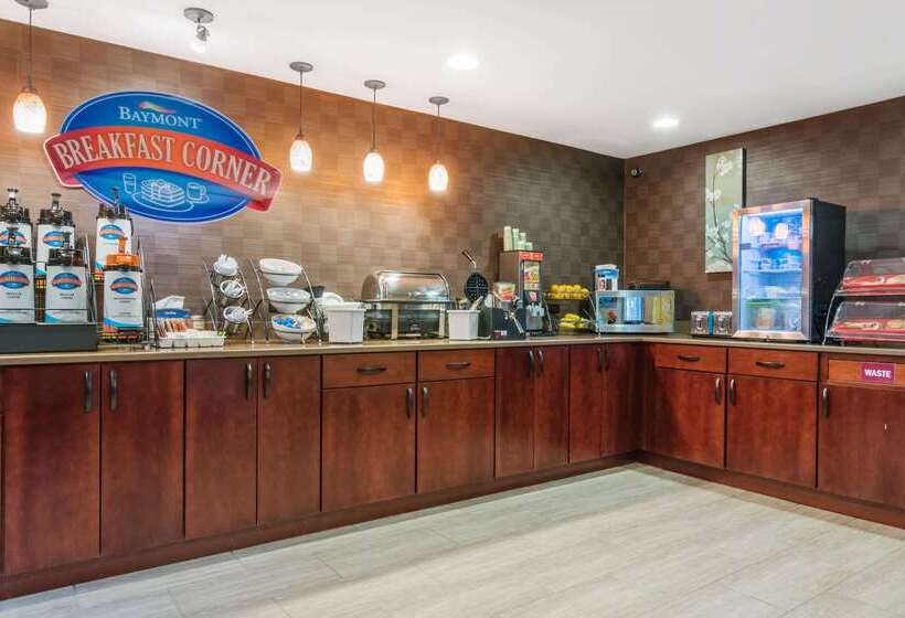فندق Baymont By Wyndham Eau Claire Wi