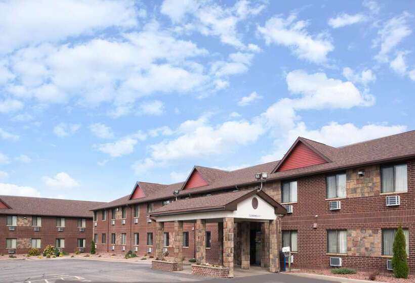 فندق Baymont By Wyndham Eau Claire Wi