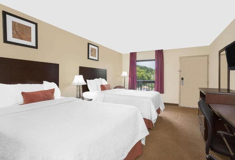 فندق Baymont By Wyndham Greenville