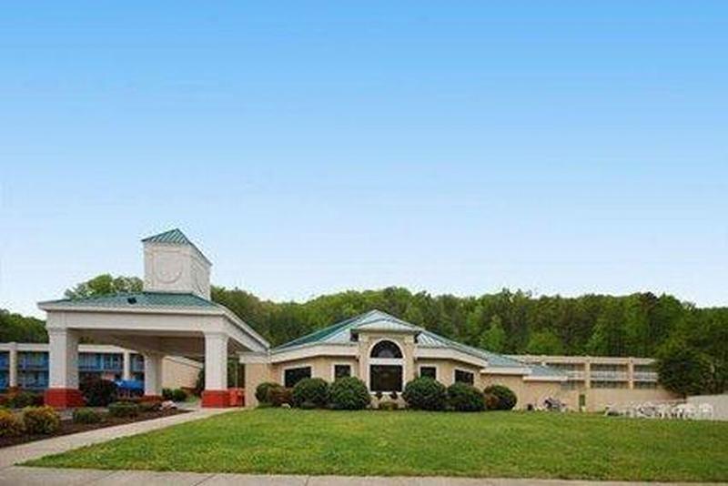 فندق Quality Inn